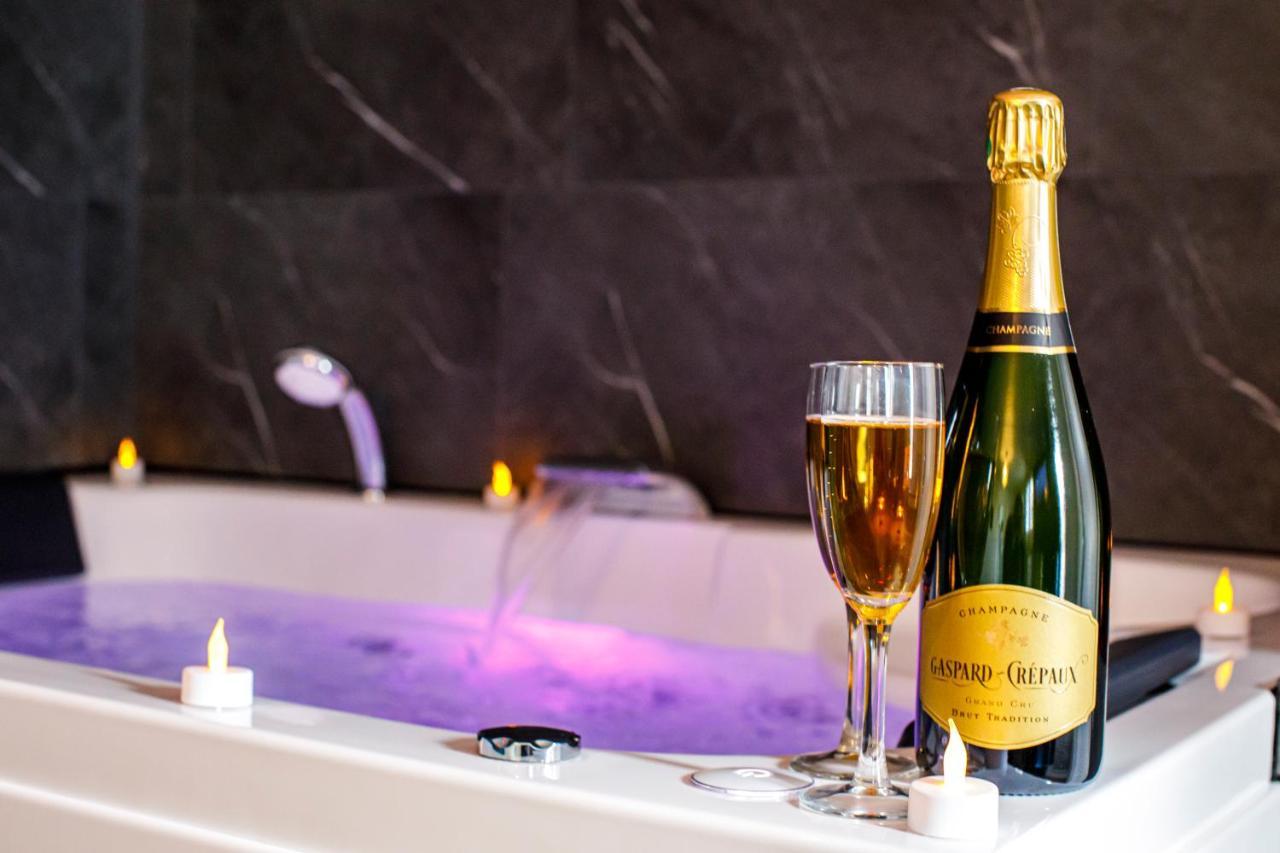 Spa&Détente - Suite Privée - Tours - Netflix Extérieur photo