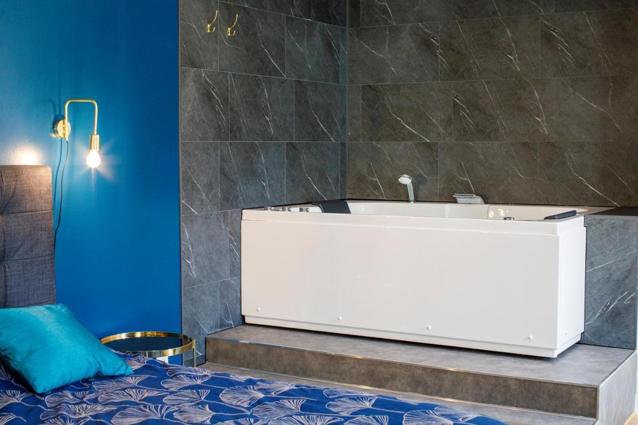 Spa&Détente - Suite Privée - Tours - Netflix Extérieur photo